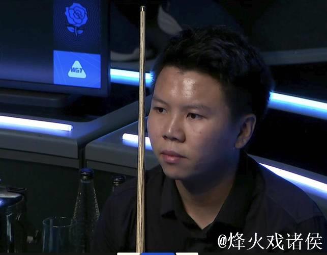 斯诺克武汉公开赛:周跃龙战胜泰国选手挺进32强 斯诺克武汉公开赛:周跃龙战胜泰国选手挺进32强