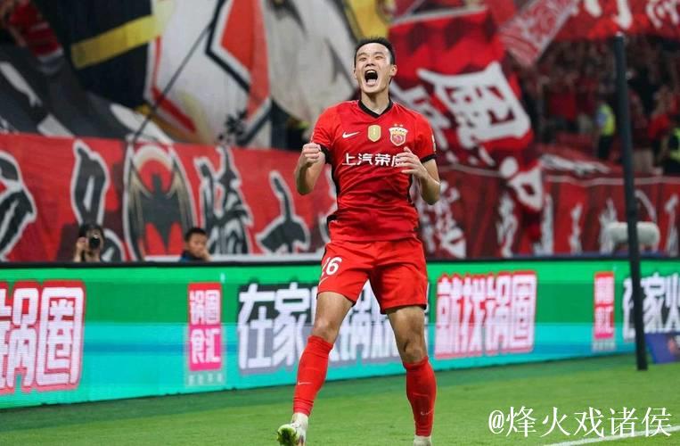 中超-刘若钒双响炮 上海海港主场击败云南玉昆 中超-刘若钒双响炮 上海海港主场击败云南玉昆